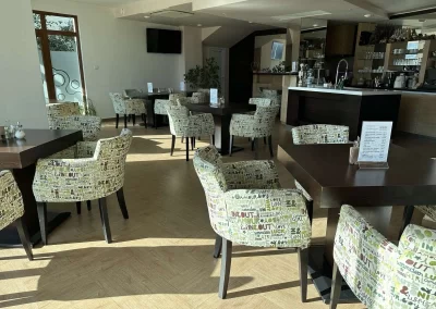 Ð¥Ð¾Ñ‚ÐµÐ» Ð¡Ñ€ÐµÐ±ÑŠÑ€Ð½Ð¾ ÐµÐ·ÐµÑ€Ð¾ Ð¡Ñ‚Ð°Ñ€Ð° Ð—Ð°Ð³Ð¾Ñ€Ð° Ð›Ð¾Ð±Ð¸ Ð±Ð°Ñ€