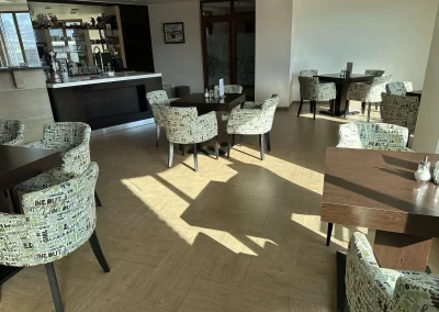 Ð¥Ð¾Ñ‚ÐµÐ» Ð¡Ñ€ÐµÐ±ÑŠÑ€Ð½Ð¾ ÐµÐ·ÐµÑ€Ð¾ Ð¡Ñ‚Ð°Ñ€Ð° Ð—Ð°Ð³Ð¾Ñ€Ð° Ð›Ð¾Ð±Ð¸ Ð±Ð°Ñ€